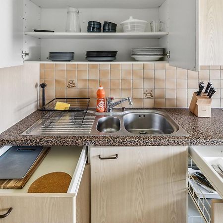 Affordable Comfort In Zurich Lägenhet Exteriör bild